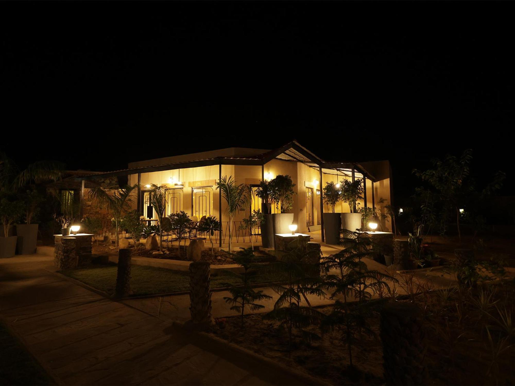 Meladin Sariska Villa Tehla ภายนอก รูปภาพ