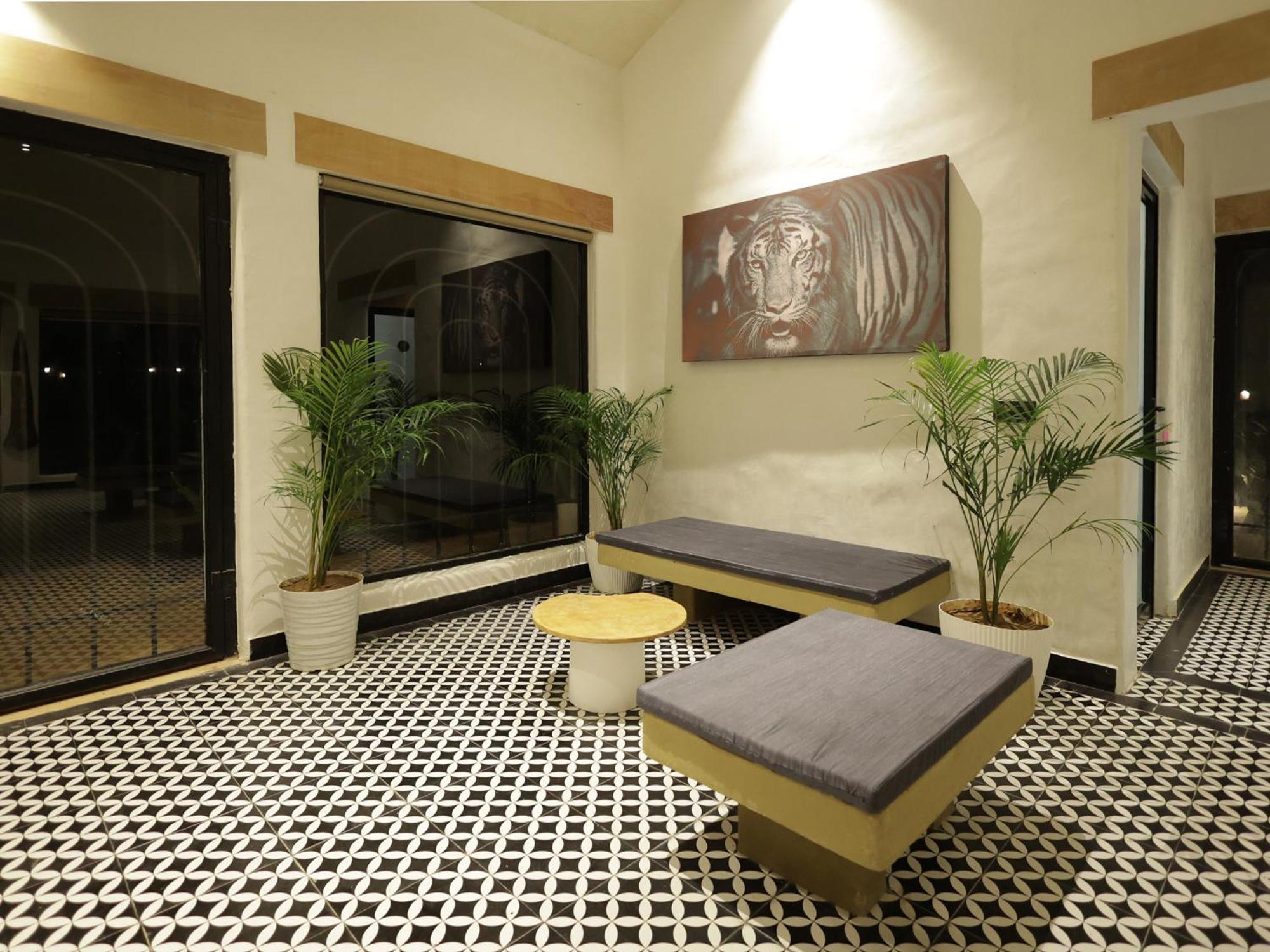 Meladin Sariska Villa Tehla ภายนอก รูปภาพ