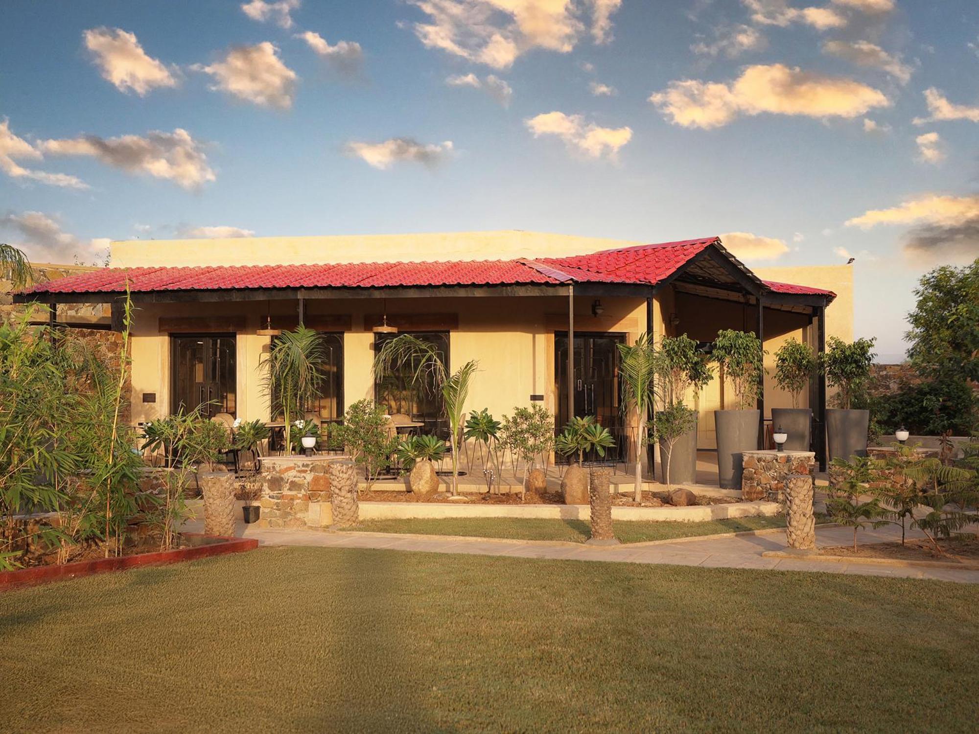 Meladin Sariska Villa Tehla ภายนอก รูปภาพ
